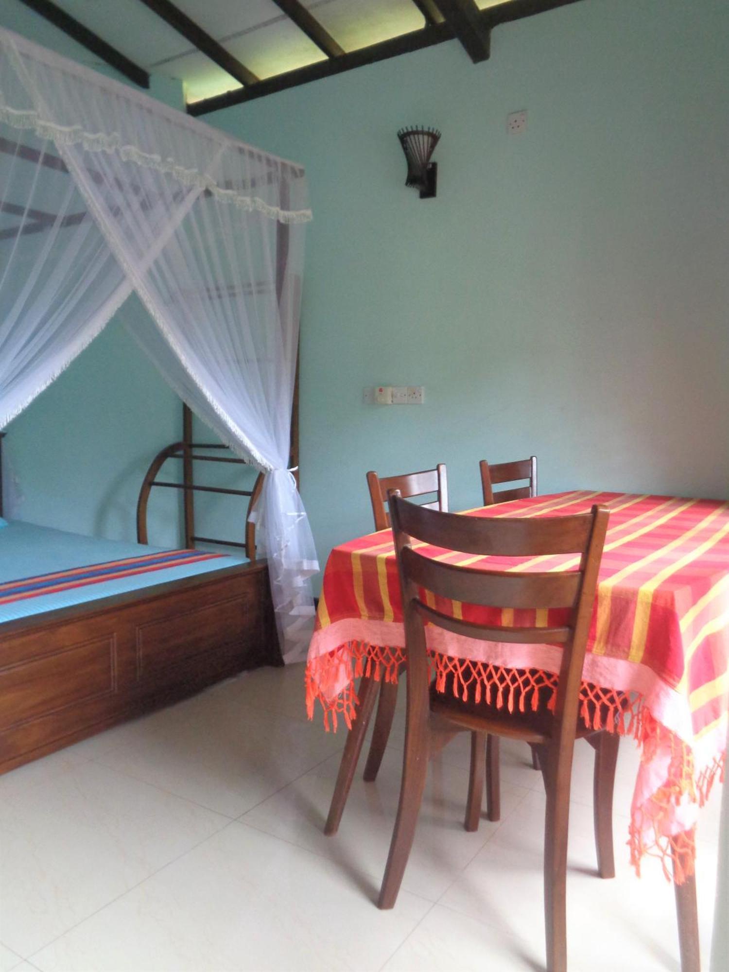 Hotel De Fancy House Unawatuna Exterior foto