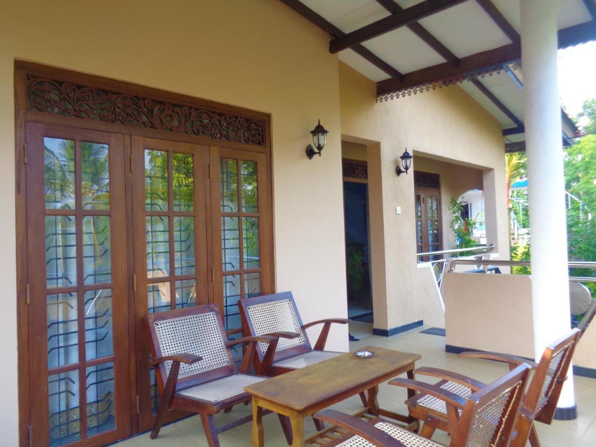 Hotel De Fancy House Unawatuna Exterior foto