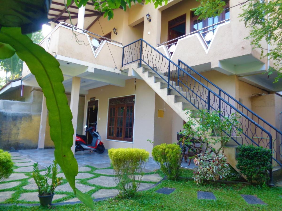 Hotel De Fancy House Unawatuna Exterior foto